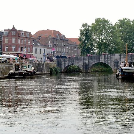 Hotel En Grand Cafe De Pauw Roermond Dış mekan fotoğraf